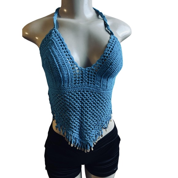Source Unknown Tops - Tank Womens S Blue Cropped Crochet Halter V-Neck Fringe Beaded Cowrie Shells